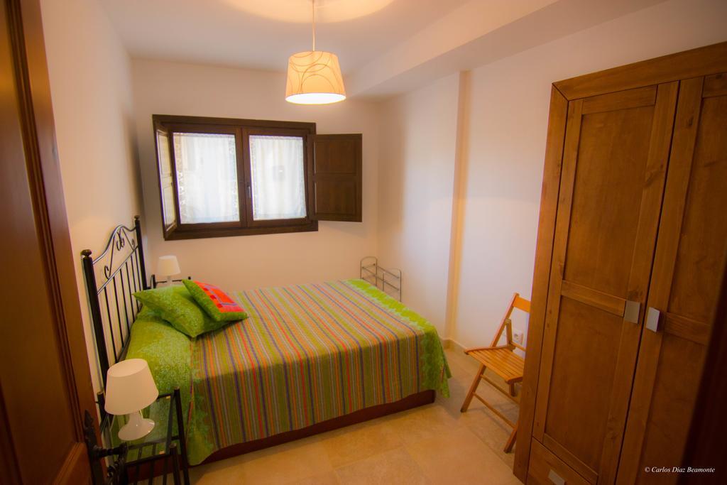 Apartamentos Turisticos Rio Gallego Fontellas  Exteriér fotografie